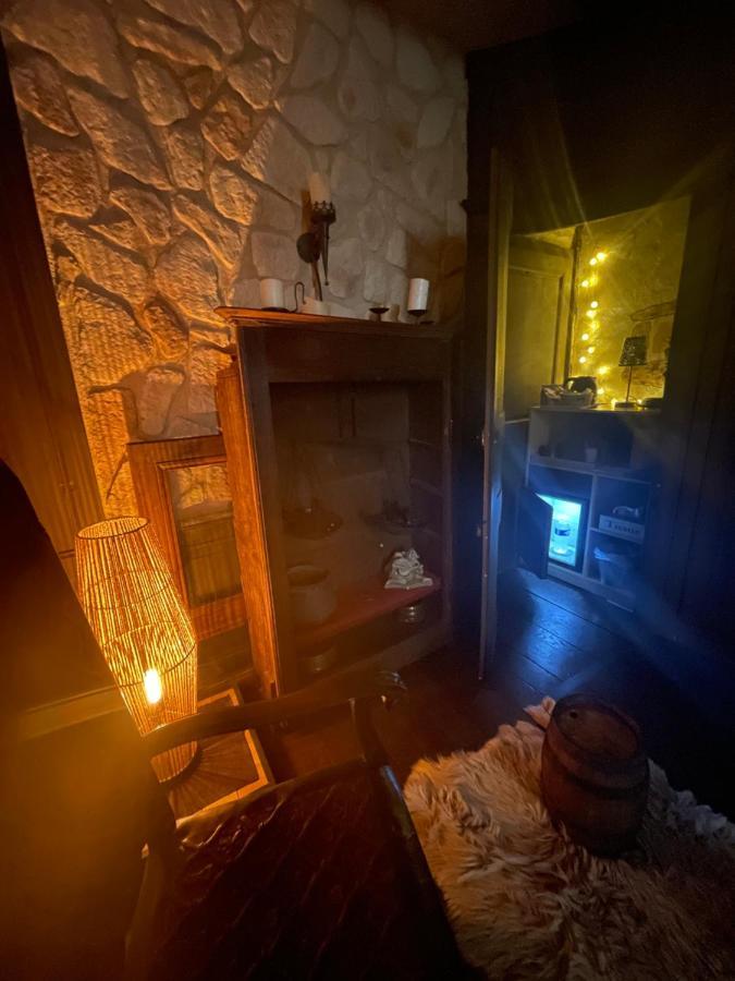 Une Nuit Comme Un Chevalier! Coeur Historique - Hypercentre. Троа Екстериор снимка